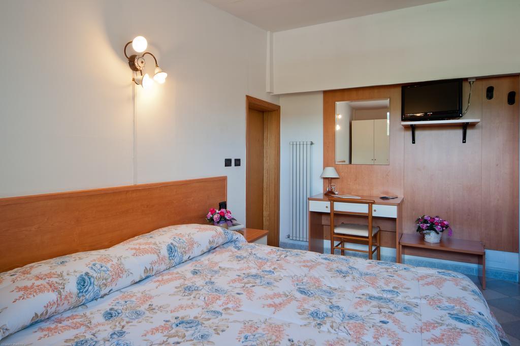 Hotel Il Quadrifoglio Каша Номер фото
